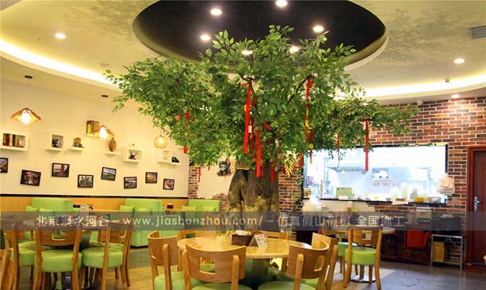饭店仿真树的精品案例多多是时候拿出来共享啦
