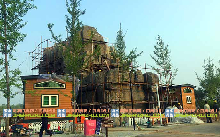 哪些是影响塑石假山制作价格的因数帮您选择靠谱塑石假山厂家