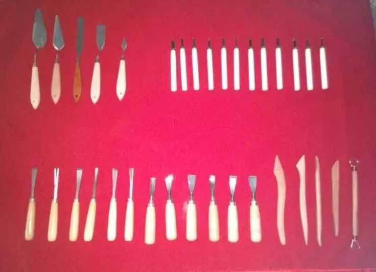 迪士尼塑石假山制作工具在迪拜施工了14家豪华场馆案例