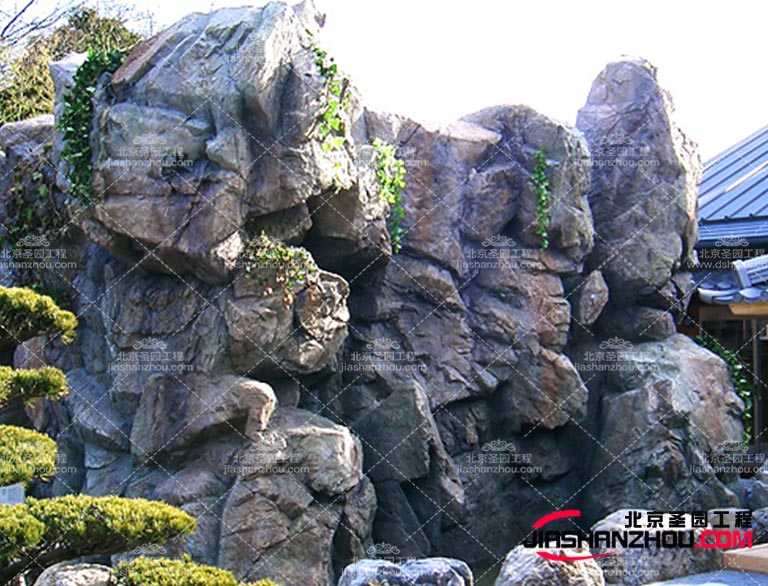 塑石假山与传统的真山相比降低了价格成本