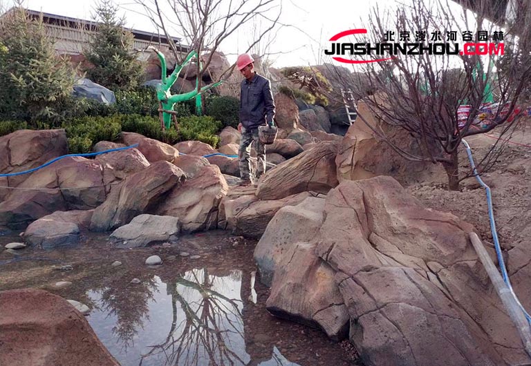 水泥假山图片