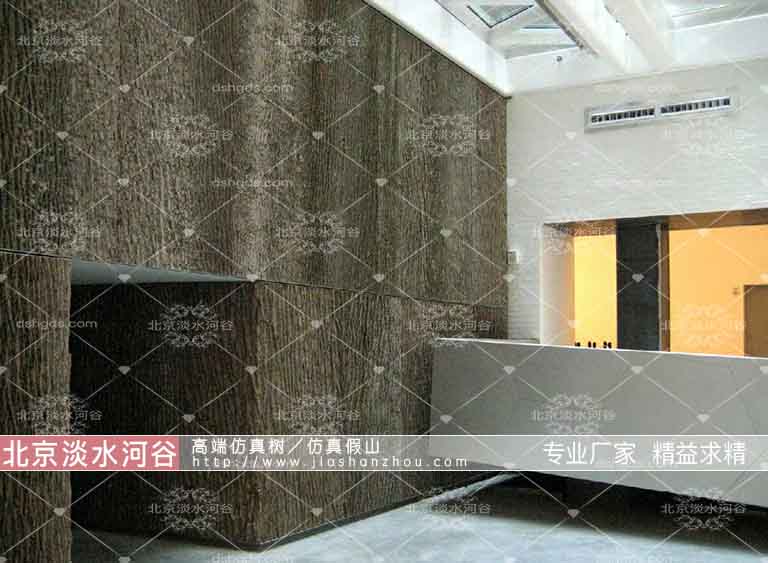 仿真树皮怎么贴