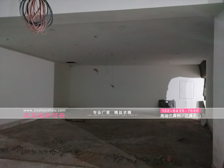 天然洞穴旅馆
