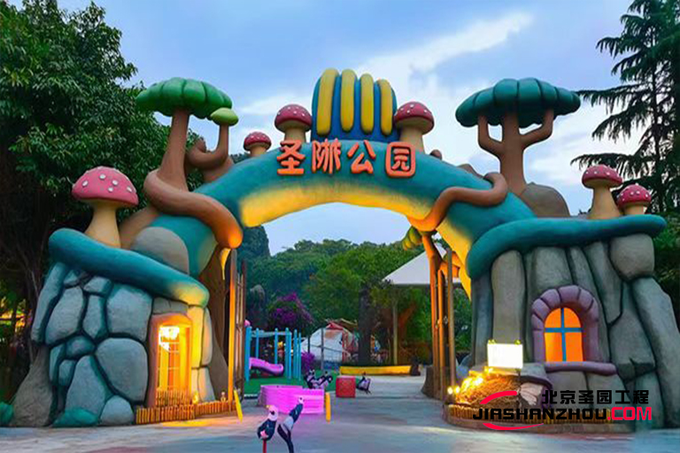 仿真树大门.jpg
